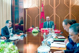 Sa Majesté le Roi Mohammed VI préside une séance de travail consacrée au Programme prioritaire national d'approvisionnement en eau potable et d'irrigation